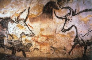 O complexo de cavernas de Lascaux, na França, contém uma série de desenhos da pré história que são muito importantes para a humanidade.